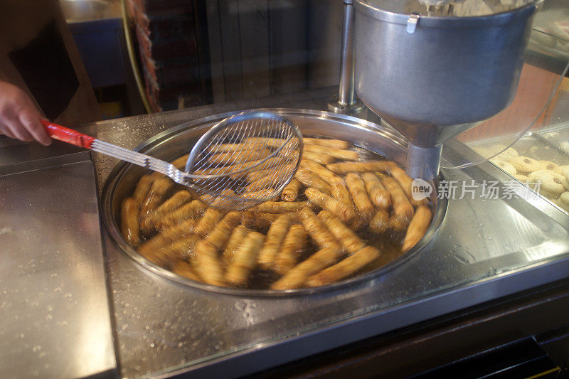 Turkish traditional sherbet dessert; Sultan sarması